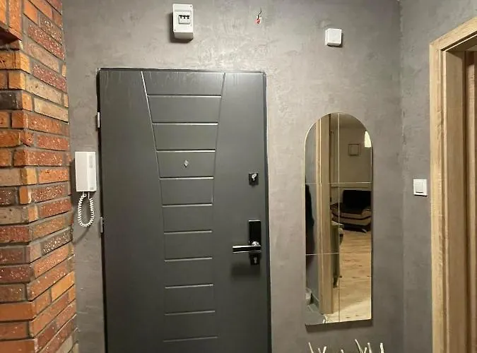 아파트 Arverso 볼레스와비에츠